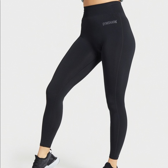 Gymshark Pants - GYMSHARK WOMENS
BREEZE LIGHTWEIGHT SEAMLESS TIGHTS